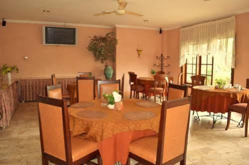Mahadria Hotel Серанг Экстерьер фото